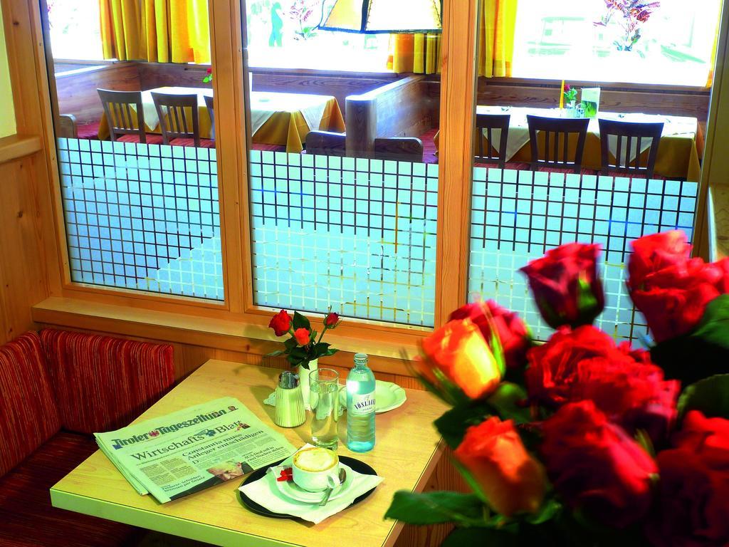 Gasthof Goldener Fisch لينز المظهر الخارجي الصورة