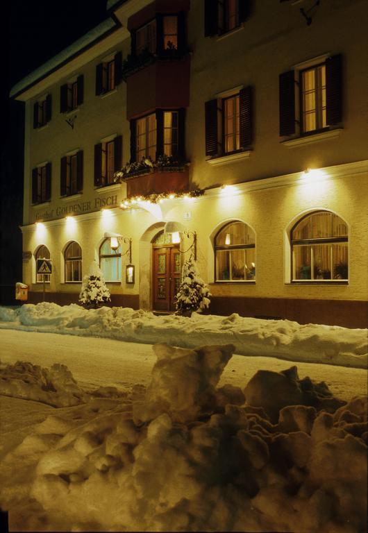 Gasthof Goldener Fisch لينز المظهر الخارجي الصورة