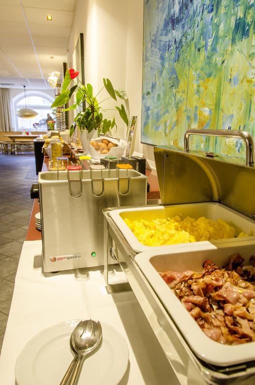 Gasthof Goldener Fisch لينز المظهر الخارجي الصورة